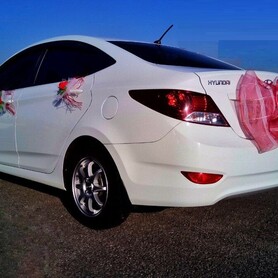 Hyundai Accent - авто на свадьбу в Запорожье - портфолио 3