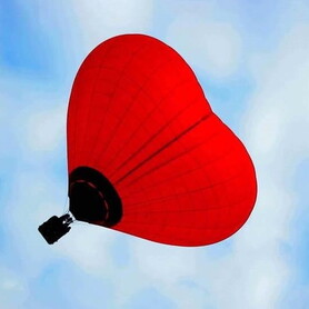 полет на воздушном шаре в форме Сердца - авто на свадьбу в Киеве - портфолио 2