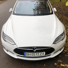Tesla S - авто на свадьбу в Одессе - портфолио 2