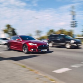 Tesla Model S - авто на свадьбу в Запорожье - портфолио 4