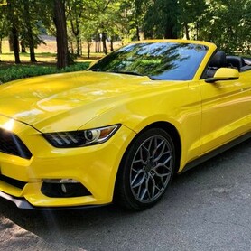 070 Ford Mustang GT желтый кабриолет аренда - авто на свадьбу в Киеве - портфолио 5