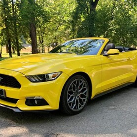 070 Ford Mustang GT желтый кабриолет аренда - авто на свадьбу в Киеве - портфолио 1