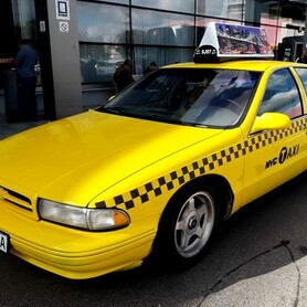 115 Chevrolet Caprice желтое такси - авто на свадьбу в Киеве - портфолио 1