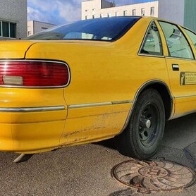 115 Chevrolet Caprice жовте таксі - авто на весілля
 у Києві - портфоліо 6