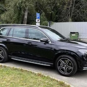 215 Внедорожник Mercedes GLS 63 2021 год - авто на свадьбу в Киеве - портфолио 3