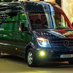 295 Микроавтобус Mercedes Sprinter черный VIP - авто на свадьбу в Киеве - портфолио 2