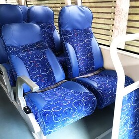339 Автобус Yutong голубой прокат аренда - авто на свадьбу в Киеве - портфолио 2
