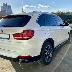 BMW X5 - авто на свадьбу в Днепре - портфолио 2