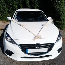 233 Mazda 3 белая заказать на свадьбу Киев цена - авто на свадьбу в Киеве - портфолио 2
