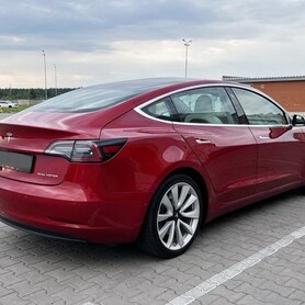 252 Электрокар Tesla Model 3 75D - авто на весілля
 у Києві - портфоліо 6