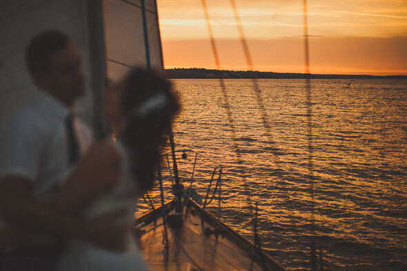 Свадебная фотосессия на яхте - фото №26