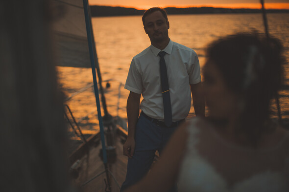 Свадебная фотосессия на яхте - фото №30