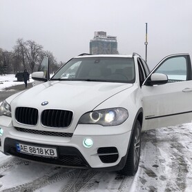 BMW X5 - авто на свадьбу в Днепре - портфолио 3