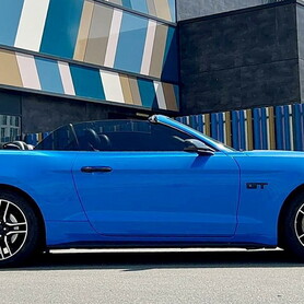 265 Ford Mustang GT синий кабриолет - авто на свадьбу в Киеве - портфолио 4