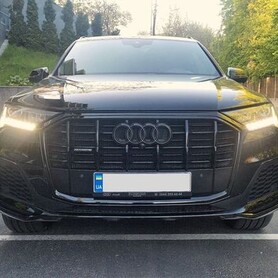 259 Арендовать внедорожник Audi Q7 черный - авто на свадьбу в Киеве - портфолио 2