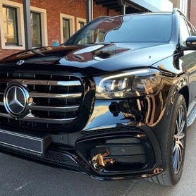 250 Позашляховик Mercedes Benz Gls AMG 400 оренда - авто на весілля
 у Києві - портфоліо 5