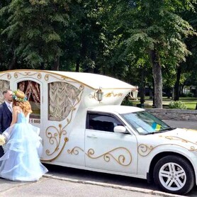 Лімузин карета на базі лімузин CHRYSLER 300C - авто на свадьбу в Ровно - портфолио 4