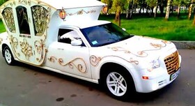 Лімузин карета на базі лімузин CHRYSLER 300C - авто на свадьбу в Ровно - портфолио 2