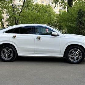 244 Позашляховик Mercedes Benz AMG AMG Gle Coupe - авто на весілля
 у Києві - портфоліо 6