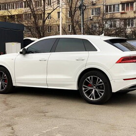 037 Внедорожник Audi Q8 S Line белая на свыадьбу - авто на свадьбу в Киеве - портфолио 6