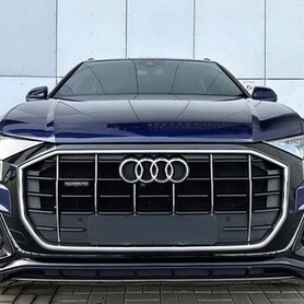 307 Bнедорожник Audi Q8 синий - авто на весілля
 у Києві - портфоліо 3