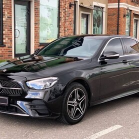 344 Mercedes Benz E-class EQ W213 чорний HIBRYD - авто на весілля
 у Києві - портфоліо 5