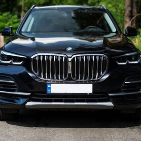 040 BMW X5 черный внедорожник аренда - авто на весілля
 у Києві - портфоліо 3