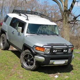 093 Внедорожник Toyota FJ Cruizer на свадьбу - авто на весілля
 у Києві - портфоліо 3