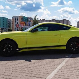 128 Ford Mustang GT 3.7 салатовый спорткар - авто на весілля
 у Києві - портфоліо 4