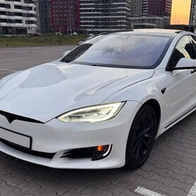 168 Электрокар Tesla Model S белая прокат б - авто на весілля
 у Києві - портфоліо 2