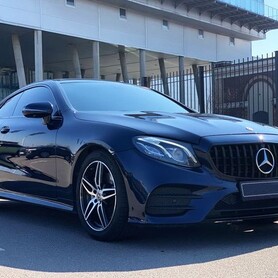 059 Прокат авто Mercedes Е Coupe W238 cиний - авто на весілля
 у Києві - портфоліо 3