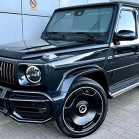 371 Прокат джип Mercedes-Benz G63 AMG Гелік - авто на весілля
 у Києві - портфоліо 1