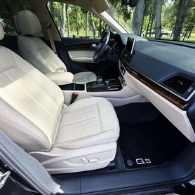 404 Позашляховик на весілля Audi Q5 чорний - авто на весілля
 у Києві - портфоліо 4