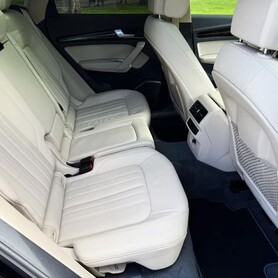 404 Позашляховик на весілля Audi Q5 чорний - авто на весілля
 у Києві - портфоліо 6