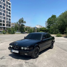 BMW E34 - авто на весілля
 у Запоріжжі - портфоліо 1