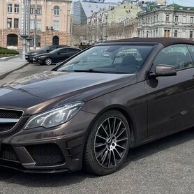 407 Кабріолет Mercedes E350 BLUETEC - авто на весілля
 у Києві - портфоліо 5
