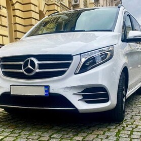 411 Мікроавтобус на весілля Mercedes Benz V class - авто на весілля
 у Києві - портфоліо 1