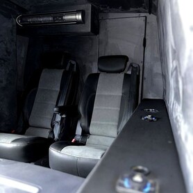 412 Броньований Volkswagen Transporter T6 B6 - авто на весілля
 у Києві - портфоліо 5