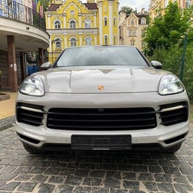 417 Оренда Porsche Cayenne Coupe - авто на весілля
 у Києві - портфоліо 6