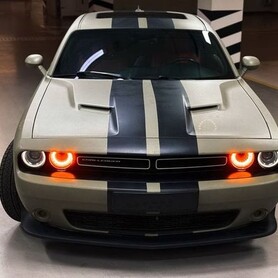421 Dodge Challenger 3.6 л без водія - авто на весілля
 у Києві - портфоліо 3