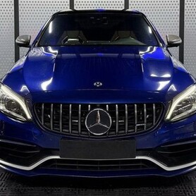 428 Прокат Mercedes-Benz C63s без водія в Києві - авто на весілля
 у Києві - портфоліо 2