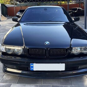 362 Оренда BMW 750i E38 чорний 2001 - авто на весілля
 у Києві - портфоліо 3