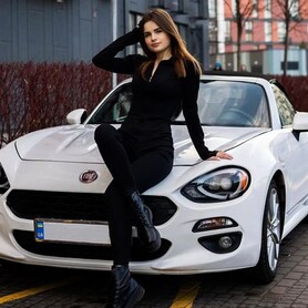 200 Кабріолет на весілля Fіat 124 Spider білий - авто на весілля
 у Києві - портфоліо 2