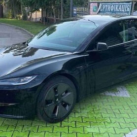 242 Авто на весілля Tesla Model 3 чорна з водієм - авто на весілля
 у Києві - портфоліо 1