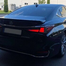 429 Авто на весілля Lexus ES 300h оренда з водієм - авто на весілля
 у Києві - портфоліо 3