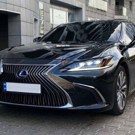 429 Авто на весілля Lexus ES 300h оренда з водієм - авто на весілля
 у Києві - портфоліо 1