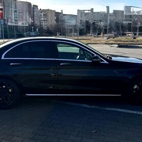 432 Авто без водія Mercedes Benz С Сlass - авто на весілля
 у Києві - портфоліо 5