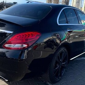 432 Авто без водія Mercedes Benz С Сlass - авто на весілля
 у Києві - портфоліо 6