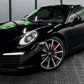 435 Прокат Porsche 911 S в Києві (чорний) - авто на весілля
 у Києві - портфоліо 1
