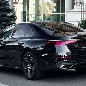 222 Оренда Mercedes Benz E-class W214 - авто на весілля
 у Києві - портфоліо 3